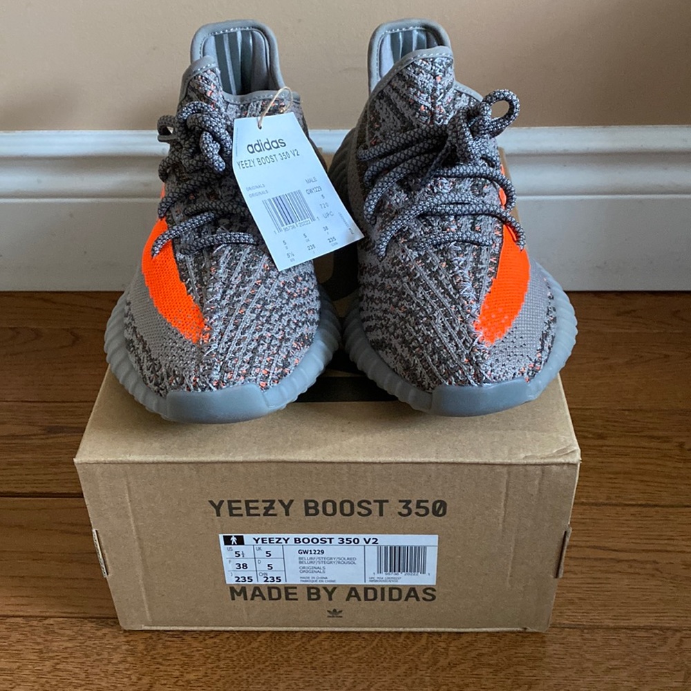 Authentic Yeezy Boost 350 V2 Beluga Reflective - Deadstock
